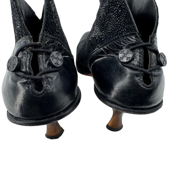 Cydwoq Knee Bootie Handmade‎ In The USA Leather Booties Size 39 - Picture 8 of 12